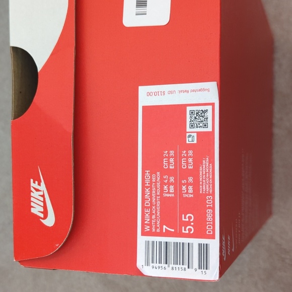 ‘PANDA’ NIKE DUNK HI RETRO SNEAKERS - Picture 5 of 5